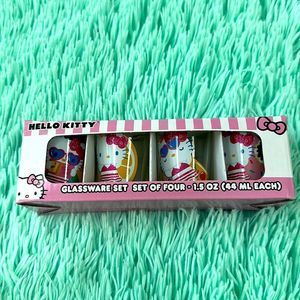 Hello Kitty Sanrio glassware set of 4